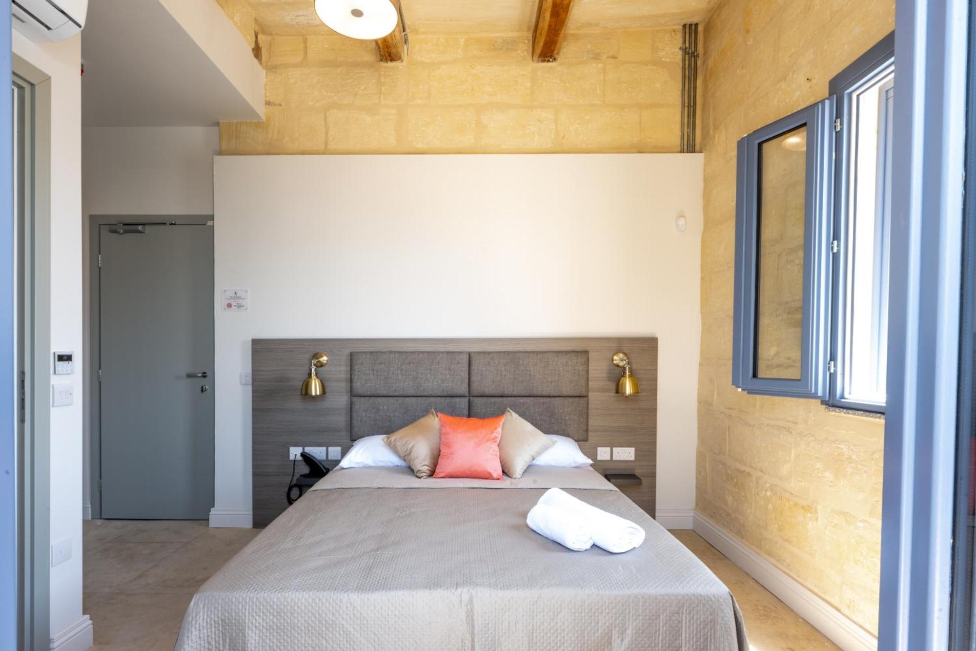Casa Rosanna Malta B&B Adults Only 16 Plus Марсаскала Экстерьер фото